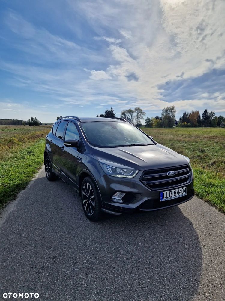 Ford Kuga 1.5 EcoBoost 2x4 ST-Line - 6