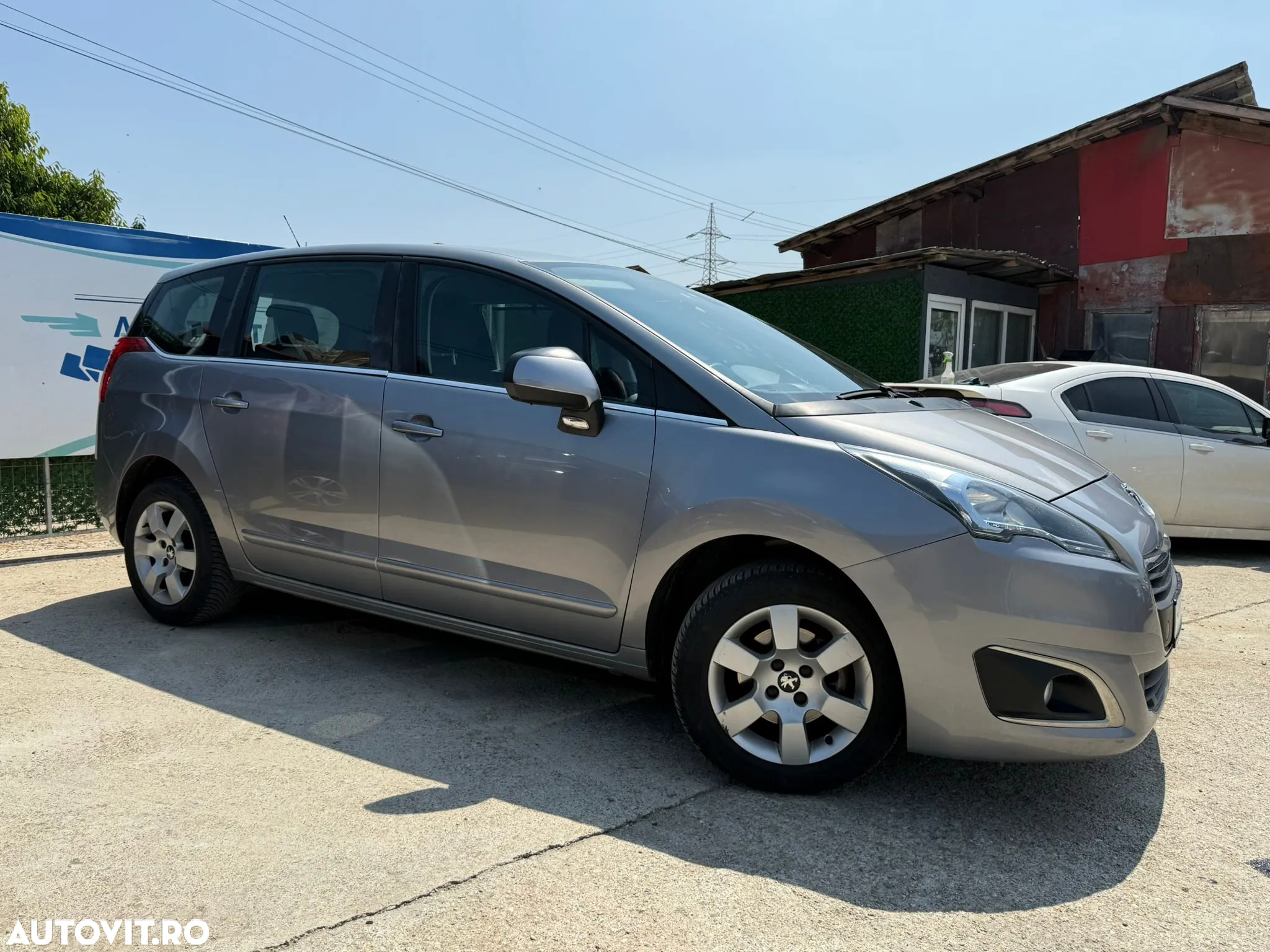 Peugeot 5008 HDI 115 Active - 2