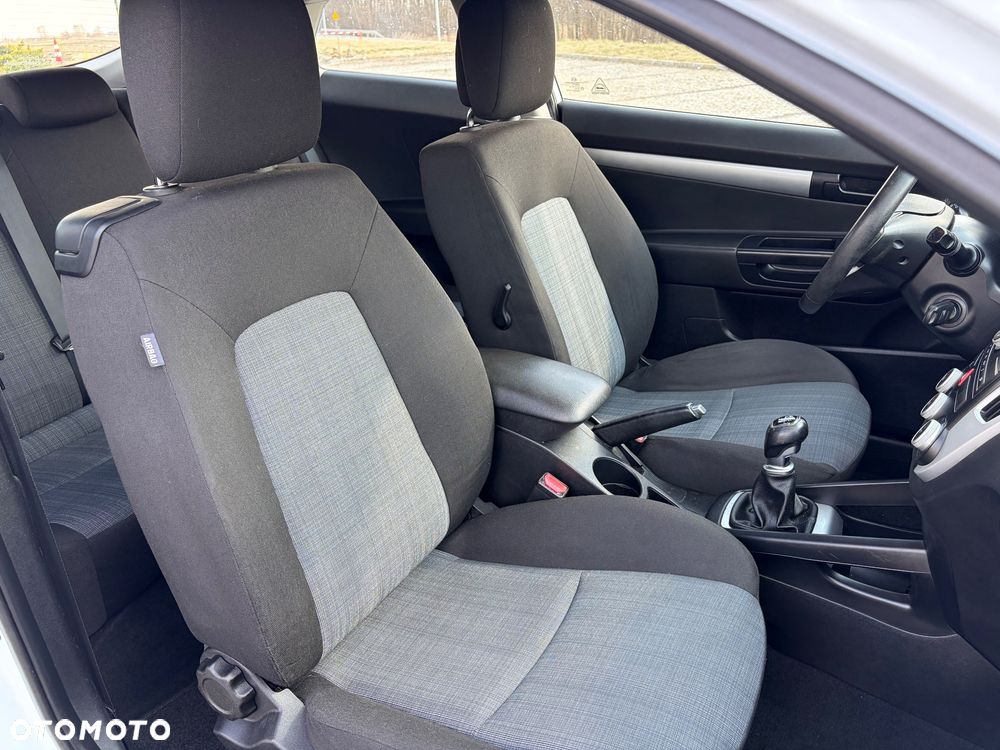 Kia ProCeed 1.6 Comfort - 12
