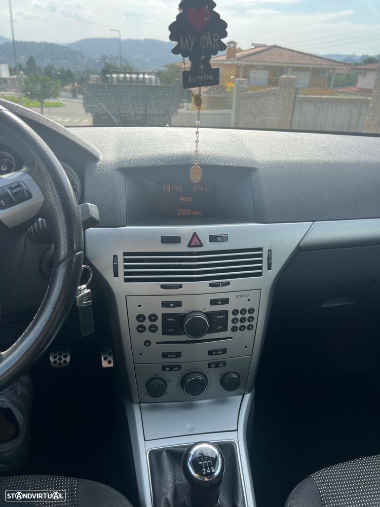 Opel Astra GTC 1.3 CDTI - 6