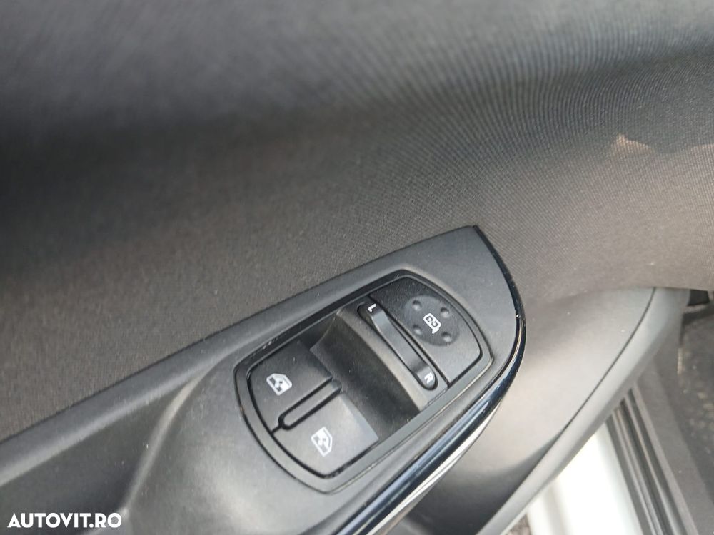 Opel Corsa 1.2 TWINPORT ECOTEC Selection - 10