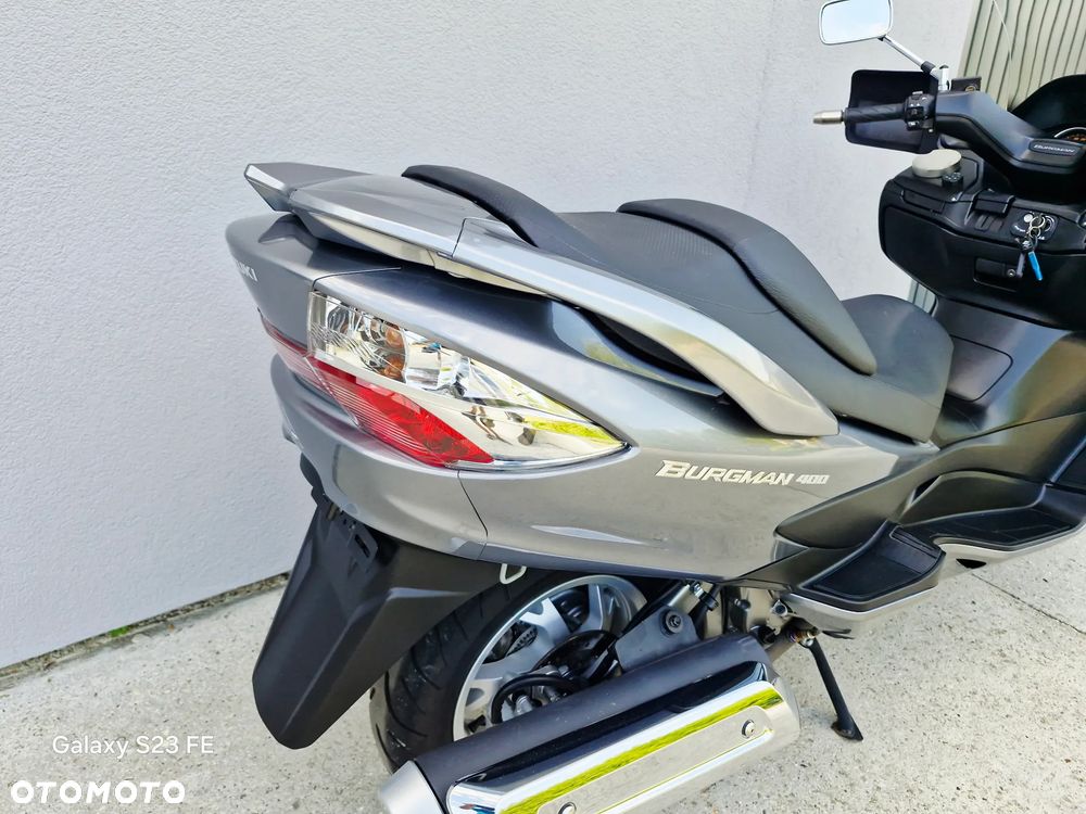 Suzuki Burgman - 32