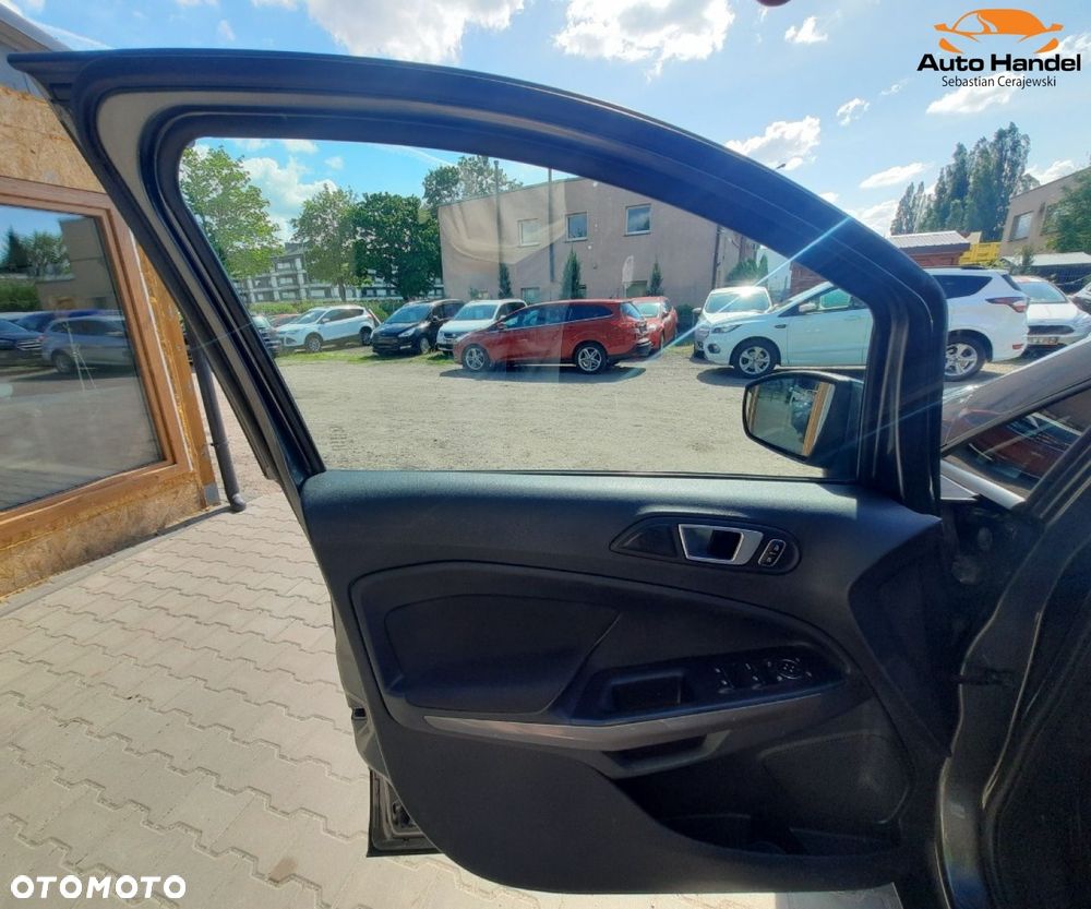 Ford EcoSport - 38