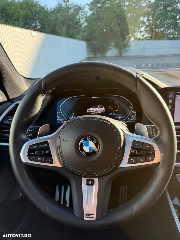BMW X5 xDrive45e - 18