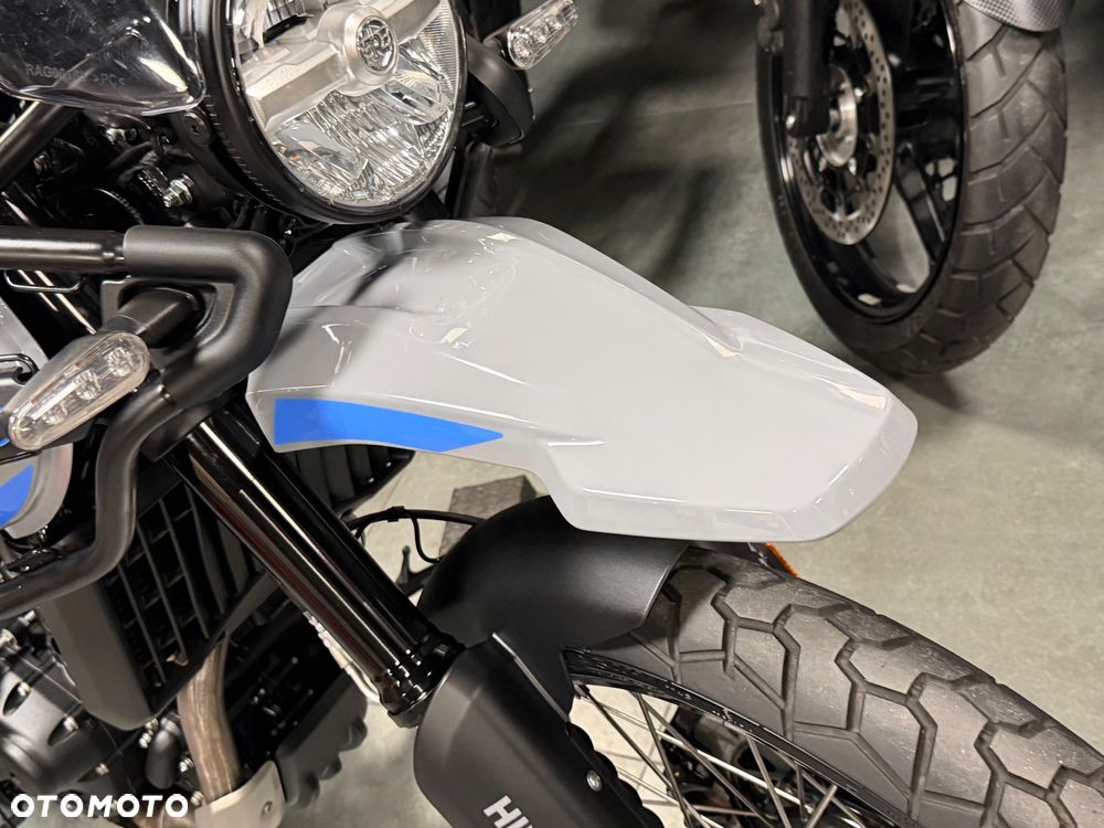 Royal Enfield Himalayan - 23