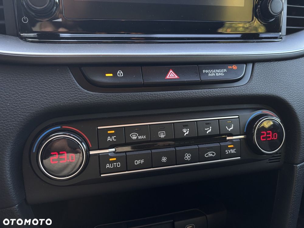 Kia Ceed 1.5 T-GDI M - 15