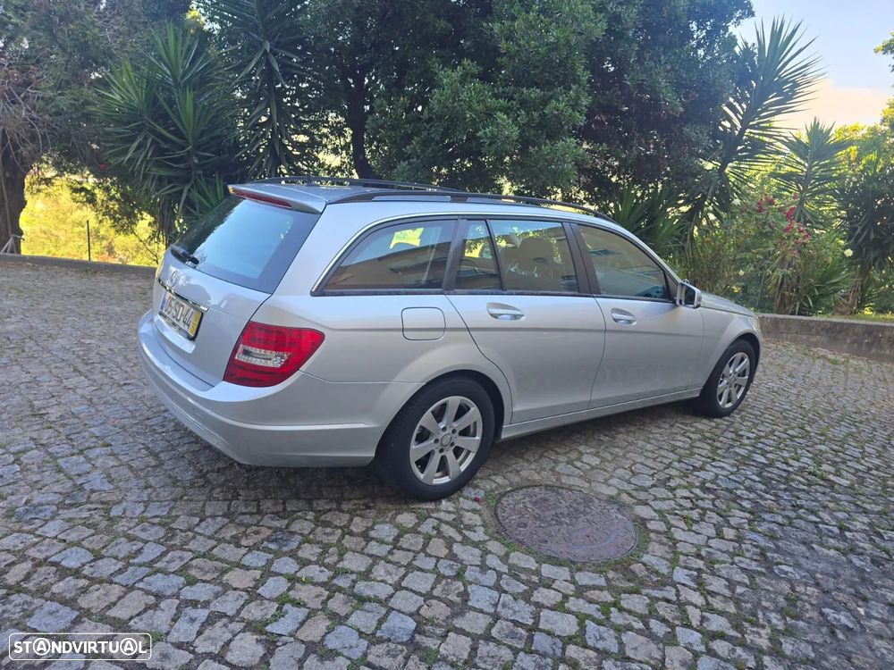 Mercedes-Benz C 200 - 7