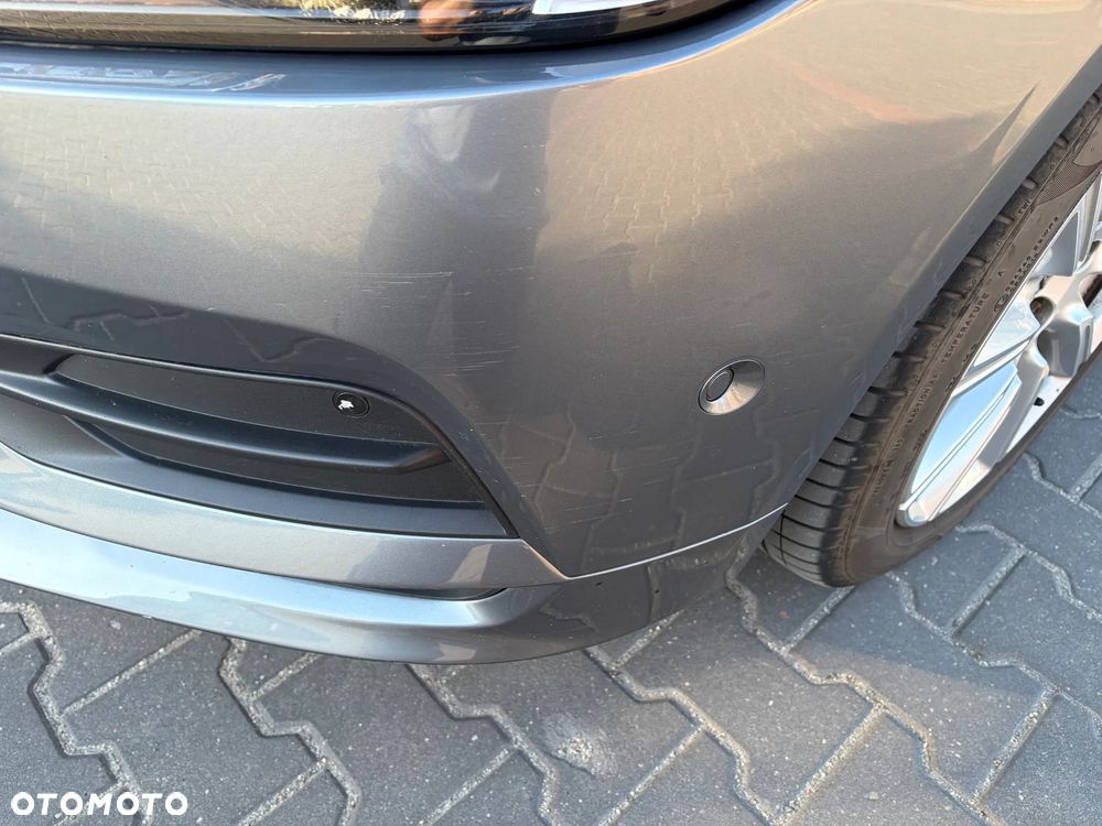 Volvo V90 D4 Momentum - 14