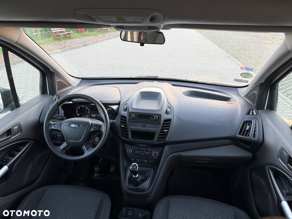 Ford Tourneo Connect Grand - 11