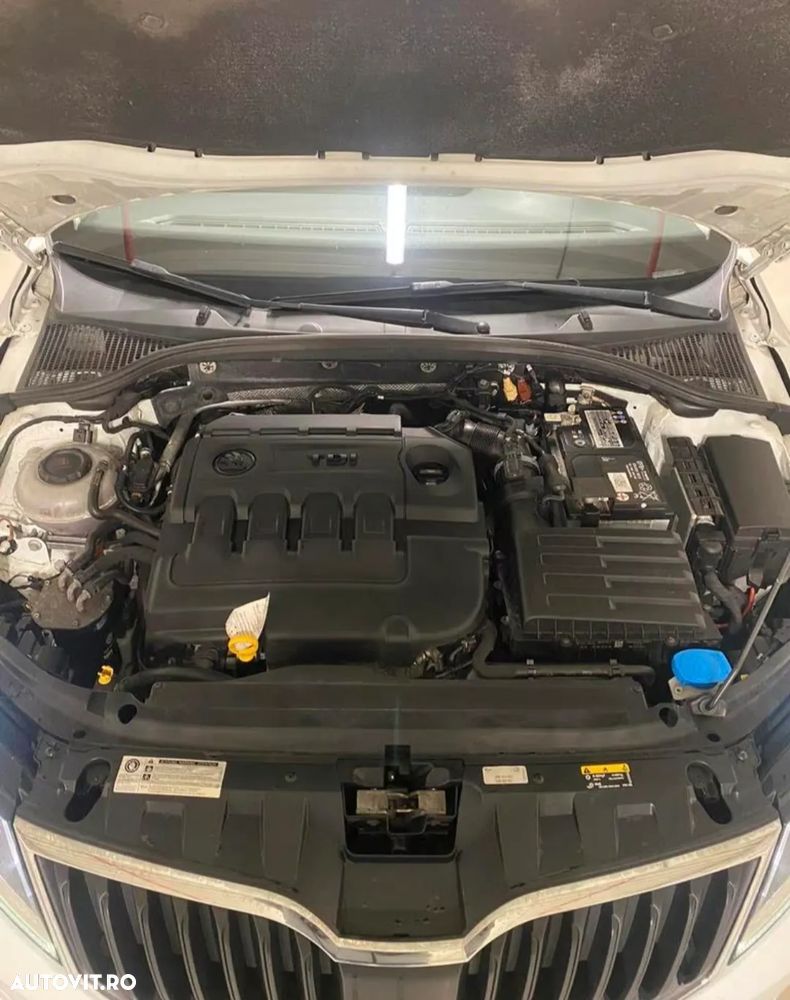 Skoda Octavia 1.6 TDI DSG Style - 13