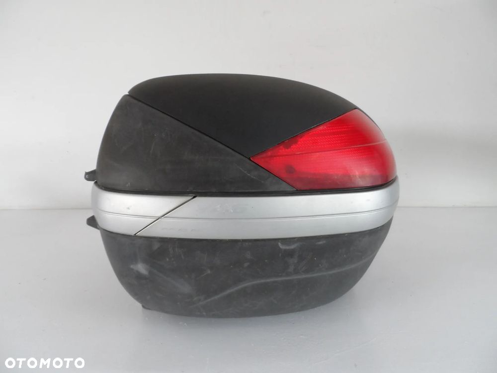 KUFER MOTOCYKLOWY GIVI V46 - 3