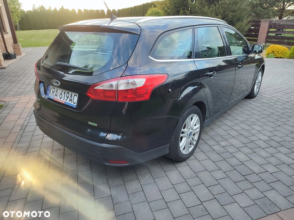 Ford Focus 1.0 EcoBoost STart-Stopp-System TITANIUM - 4