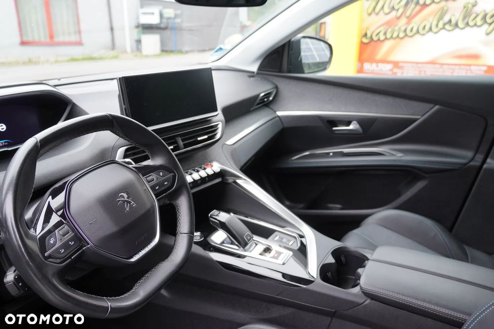 Peugeot 3008 1.5 BlueHDi Allure Pack S&S EAT8 - 15