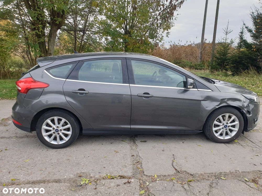 Ford Focus 1.5 EcoBoost Start-Stopp-System Titanium - 5