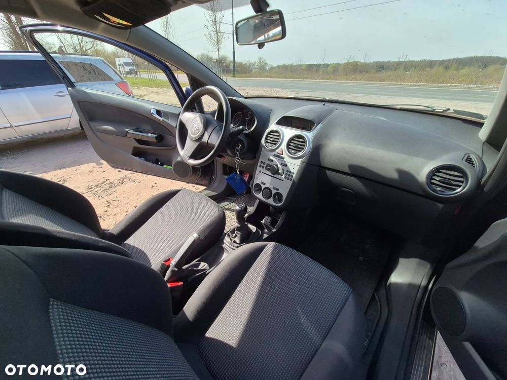 Opel Corsa 1.0 12V Essentia - 7