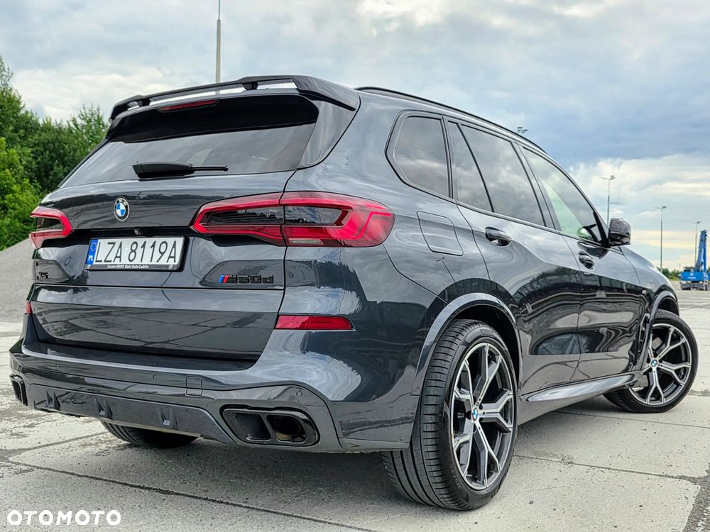 BMW X5 M M50d - 12