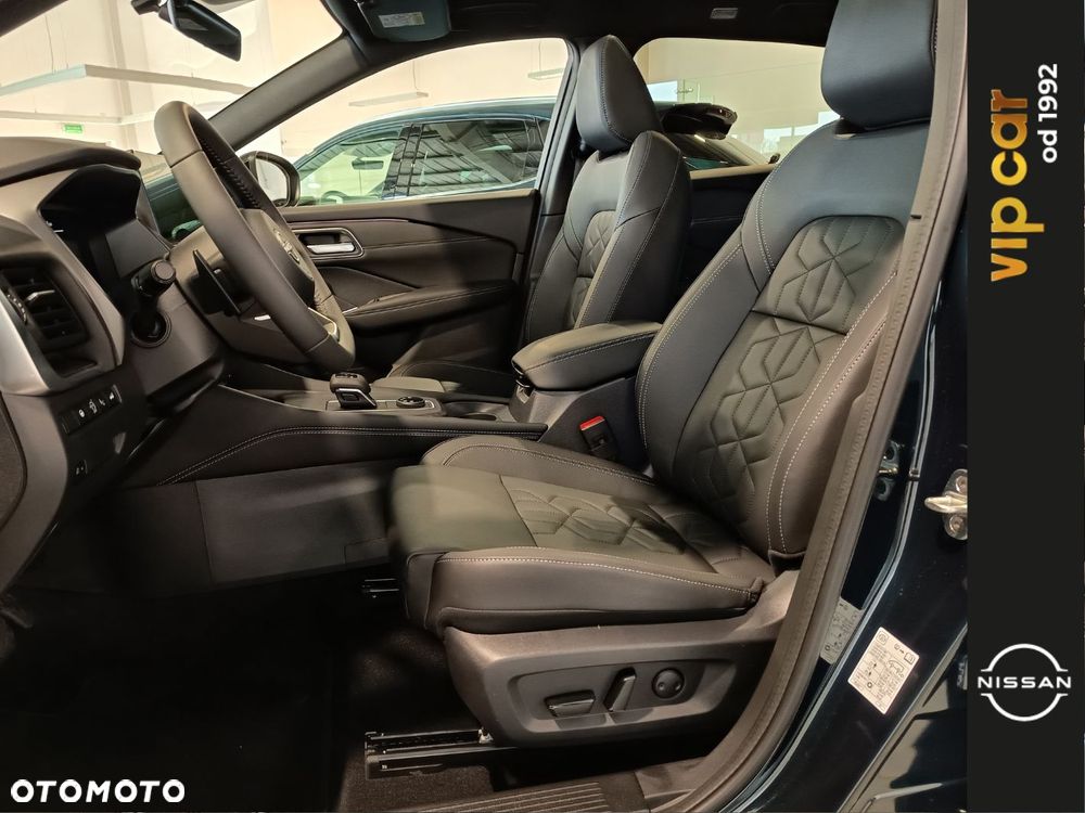 Nissan Qashqai 1.3 DIG-T MHEV 4x4 Tekna Xtronic - 6