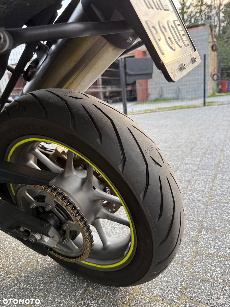 Triumph Tiger - 12