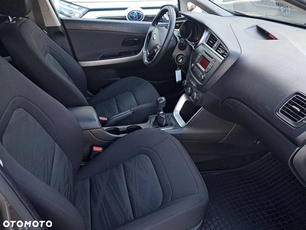 Kia Ceed 1.4 M - 10