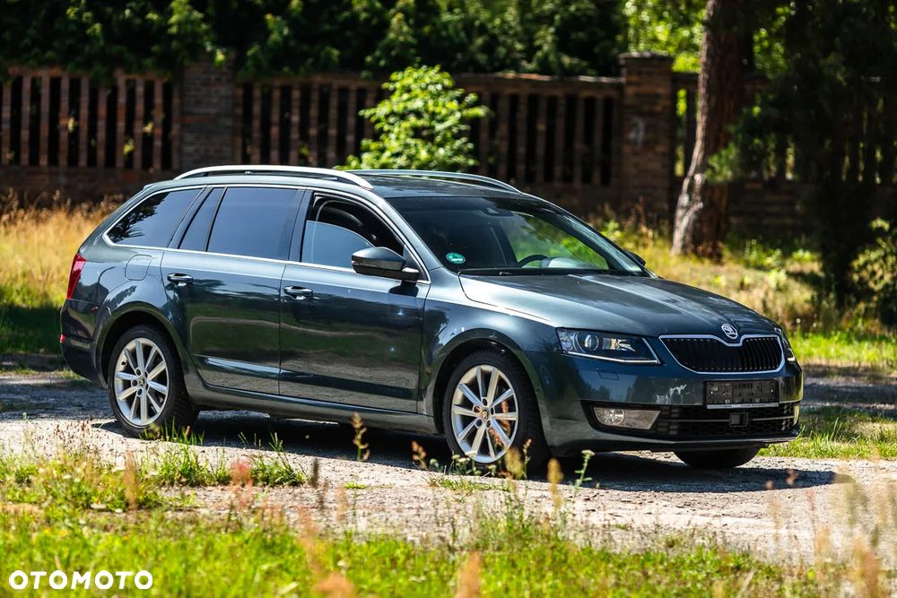 Skoda Octavia 1.6 TDI (Green tec) DSG Ambition - 4