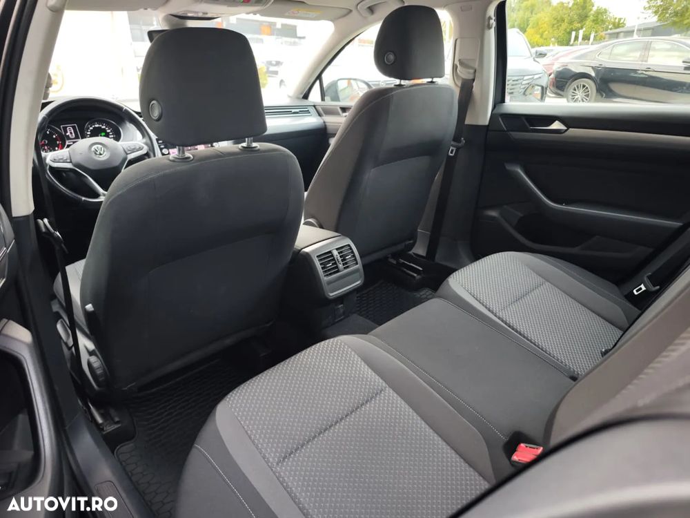 Volkswagen Passat 1.5 TSI ACT DSG Advance - 14