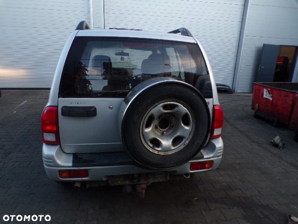 Części - Suzuki Grand Vitara 1 I 2.5 V6 144 KM 4X4 99R - 4