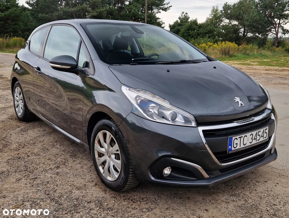Peugeot 208 - 2