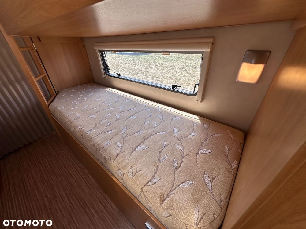 Adria CLASSICA 743 UT z Alde i nową markizą- 9 osobowa. - 30