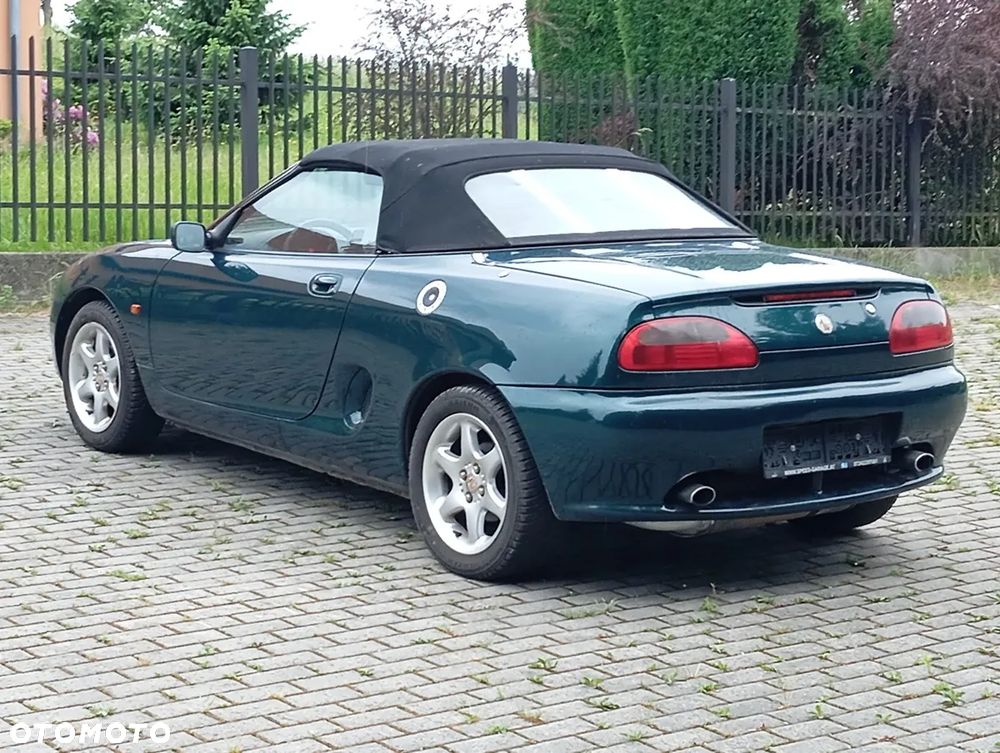 MG MGF - 8
