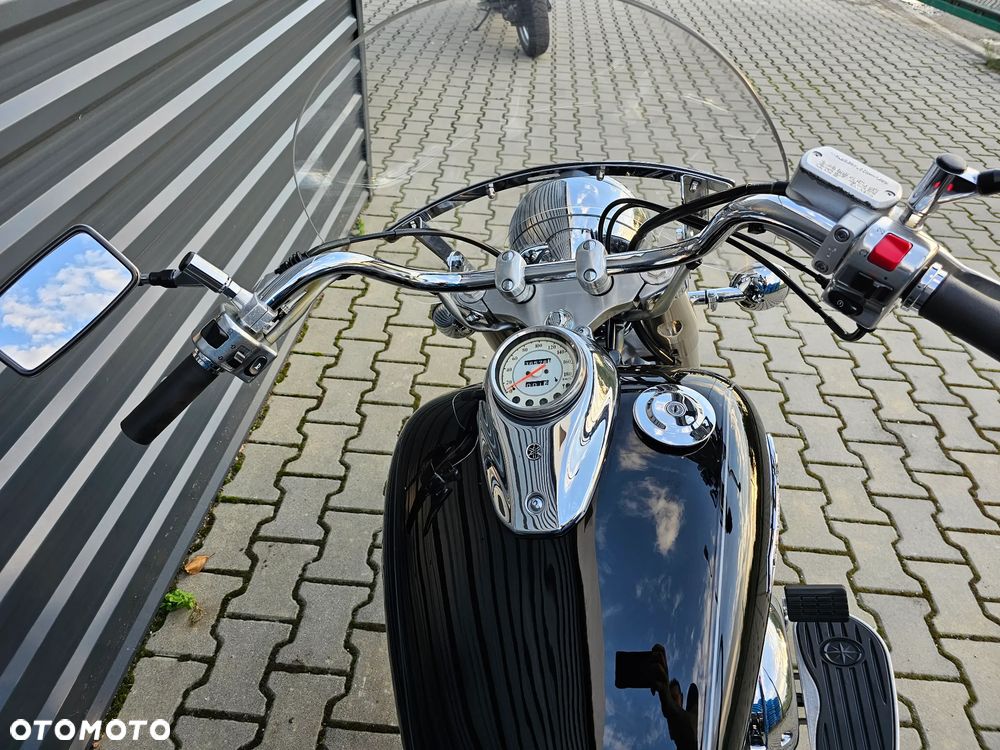 Yamaha XVS - 18