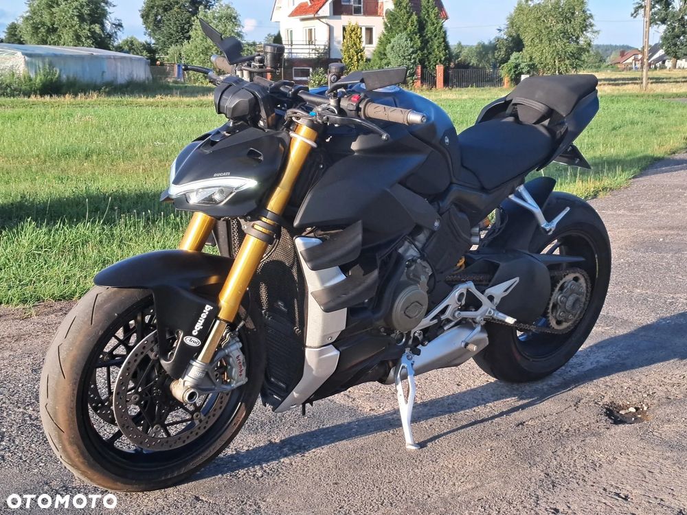 Ducati Streetfighter V4 - 1