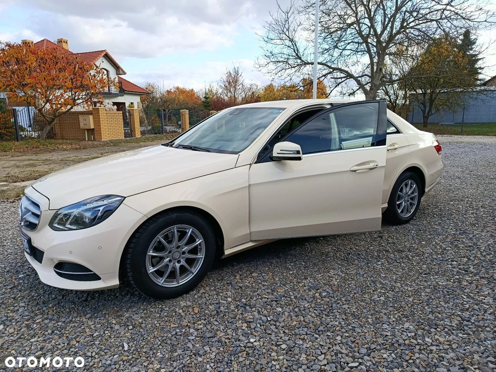 Mercedes-Benz Klasa E 220 BlueTEC 4Matic 7G-TRONIC Edition - 6
