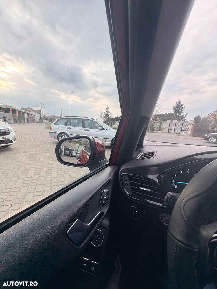 Ford Fiesta 1.0 EcoBoost Active II - 17