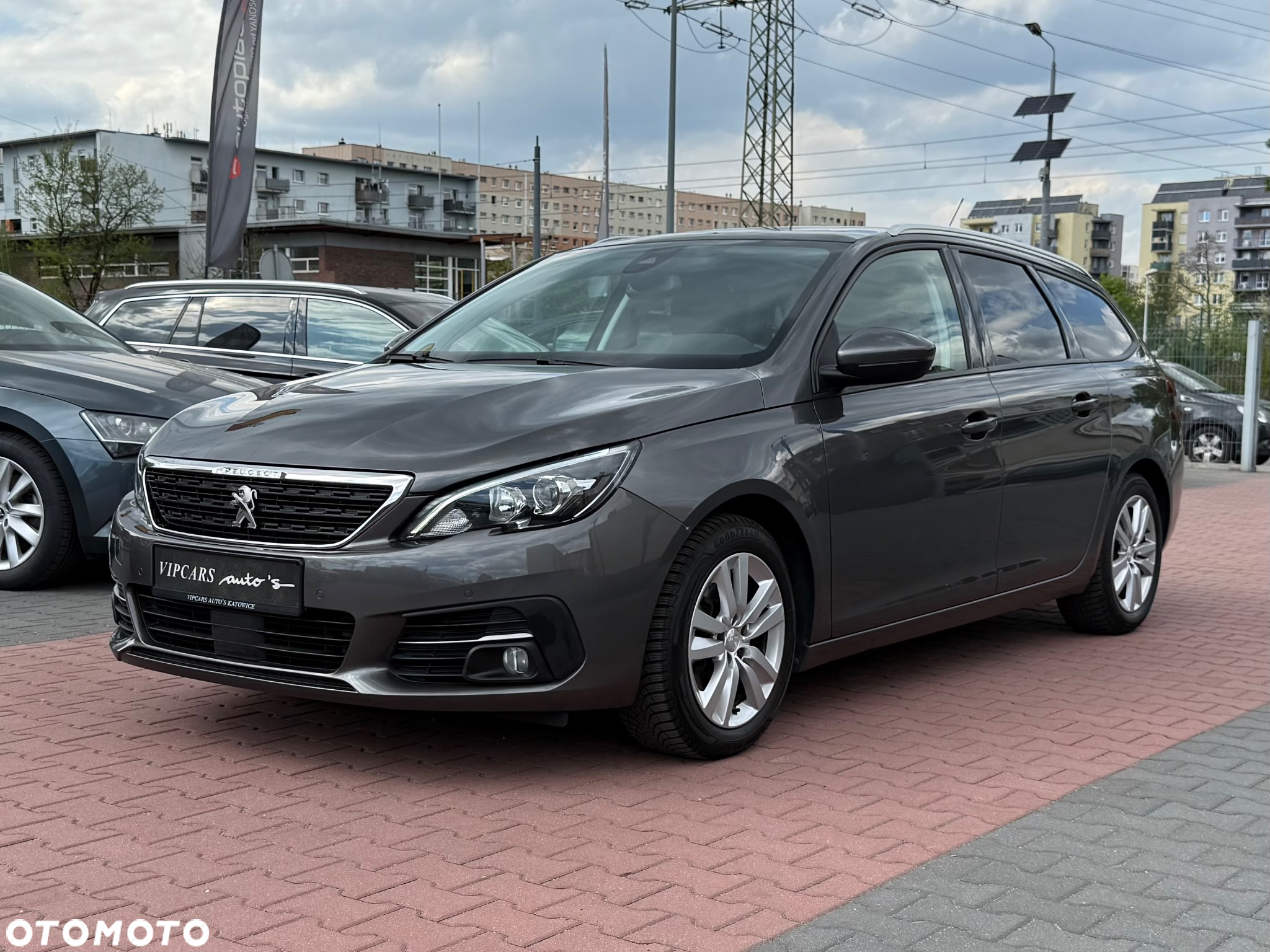 Peugeot 308 SW 1.5 BlueHDi Allure S&S - 4
