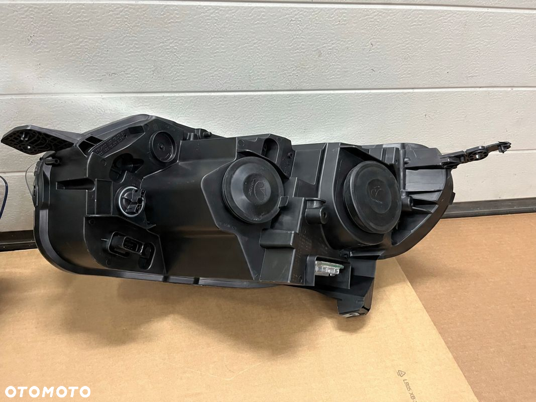XENON LED TOYOTA PROACE II 2016-2024 REFLEKTORY TOYOTA PROACE II XENONY LED - 11
