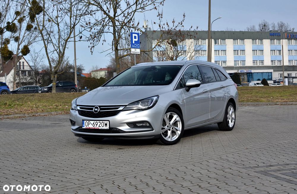 Opel Astra 1.4 Turbo Innovation - 2