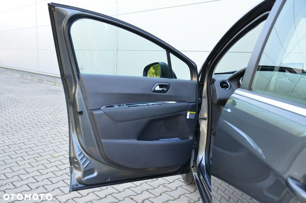 Peugeot 5008 - 21