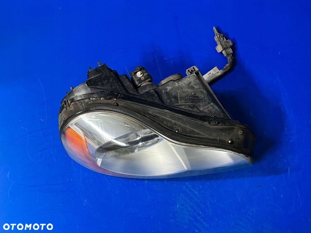 PRAWY XENON VOLVO XC90 LIFT EUROPA VALEO - 3