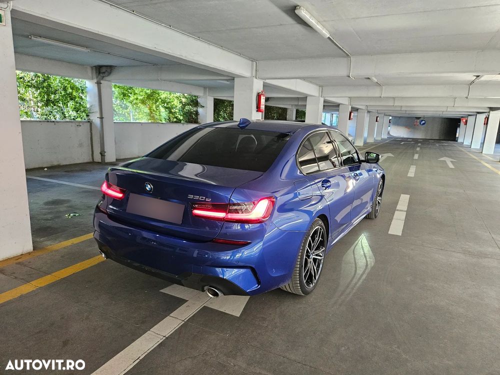 BMW Seria 3 330e Aut. M Sport - 14