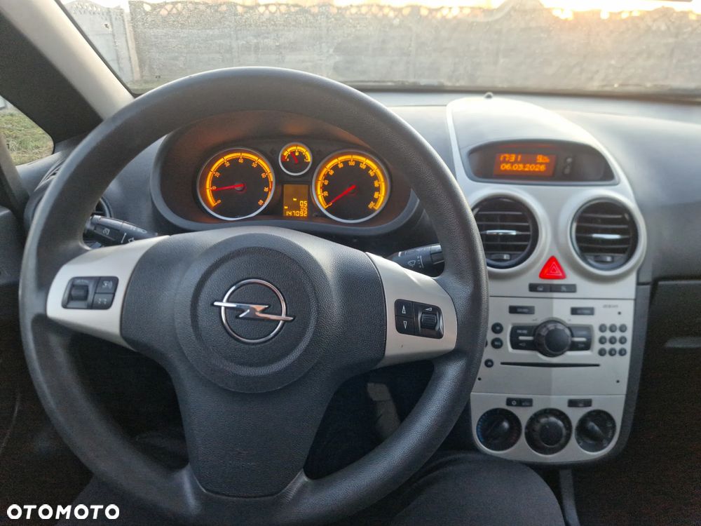 Opel Corsa 1.2 16V Innovation - 17