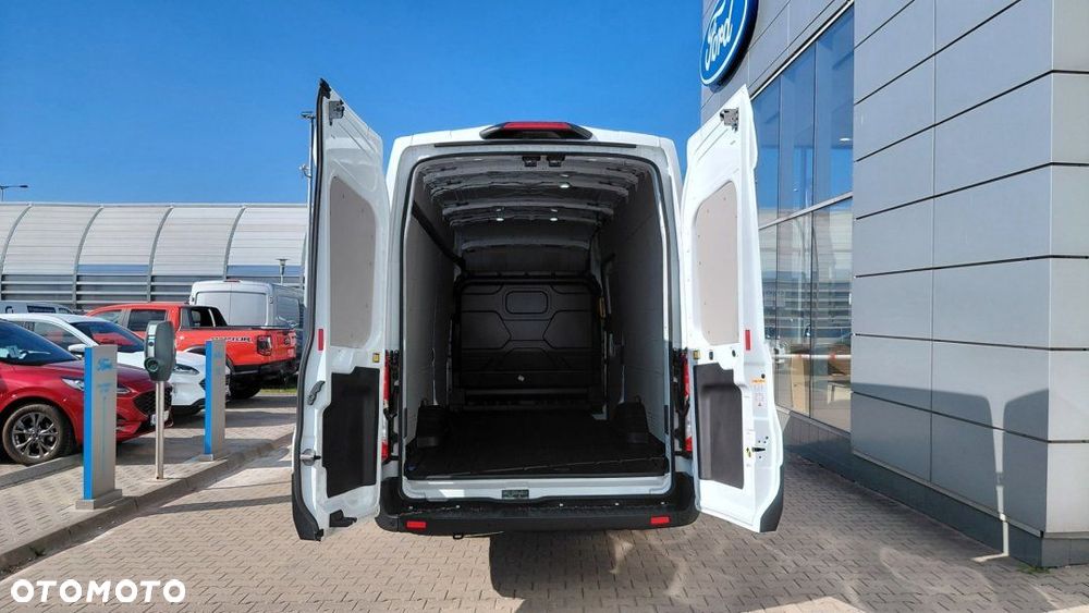 Ford Transit - 9