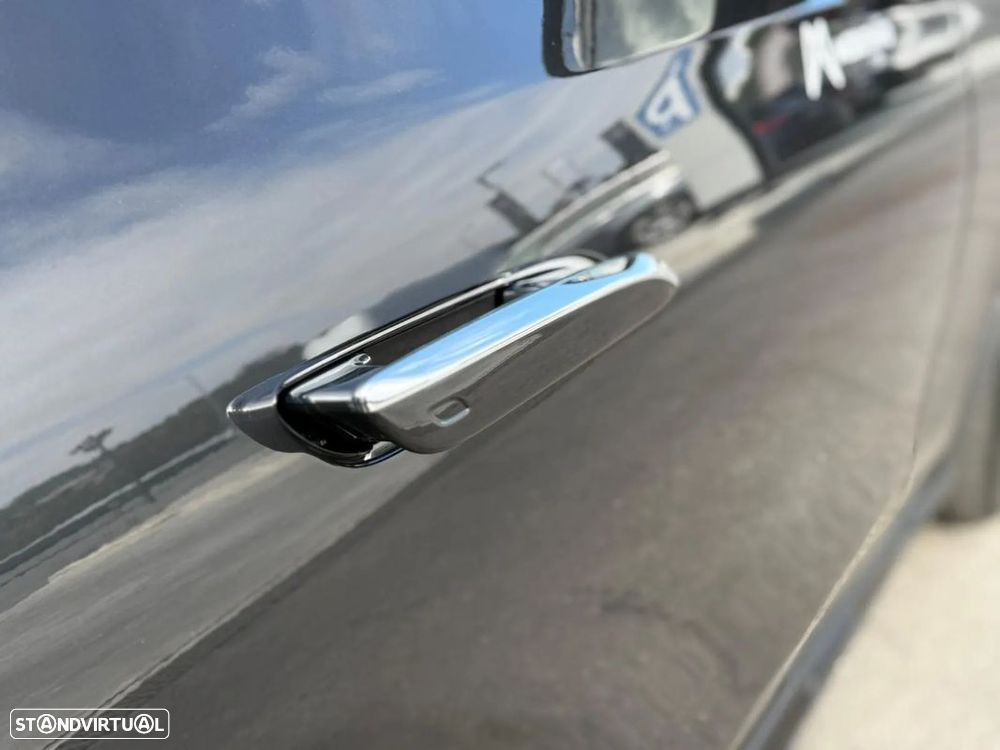 Mercedes-Benz E 300 de 4Matic All-Terrain - 24