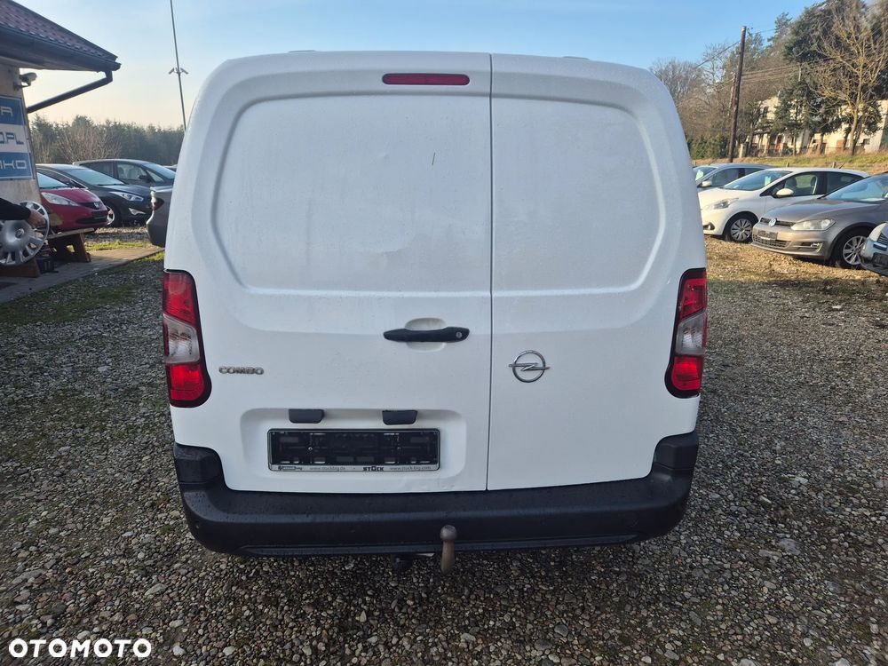 Opel Combo 1.5 CDTI Essentia S&S - 5