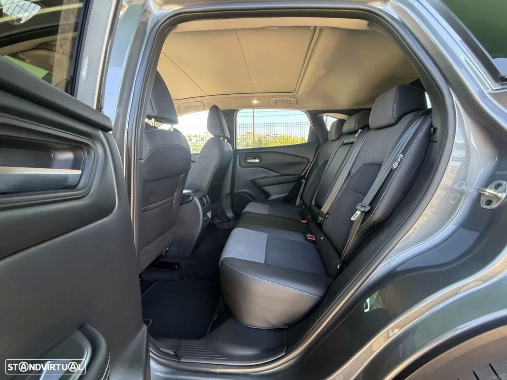 Nissan Qashqai 1.3 DIG-T N-Connecta 4x4 Xtronic - 14