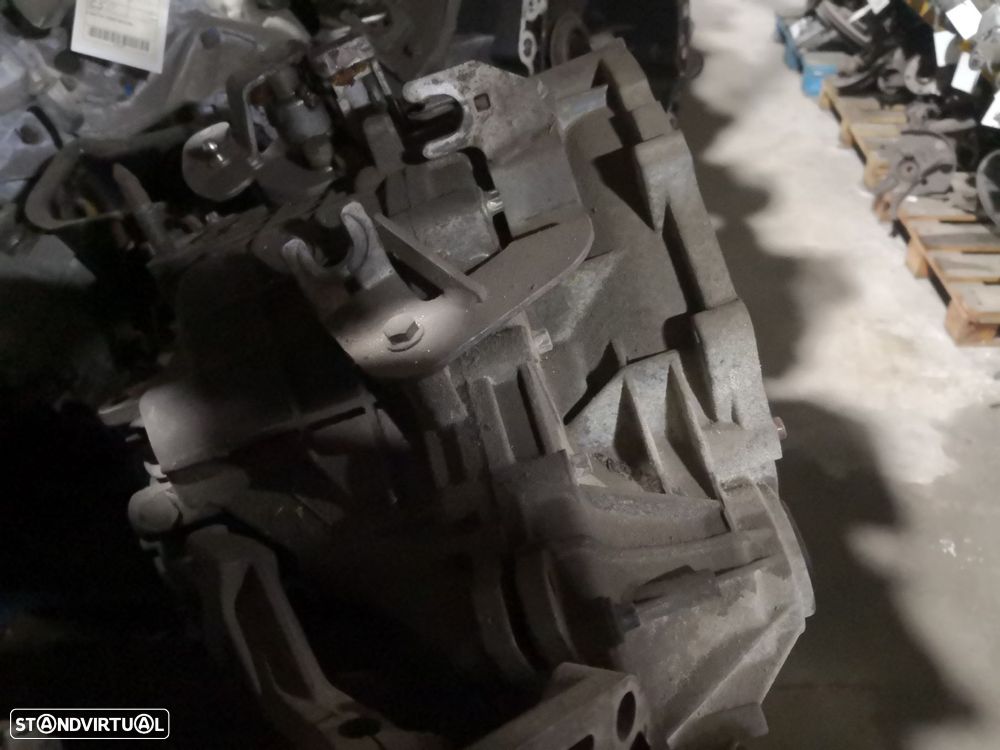 Caixa De Velocidades Mitsubishi Colt Cz3 - 3