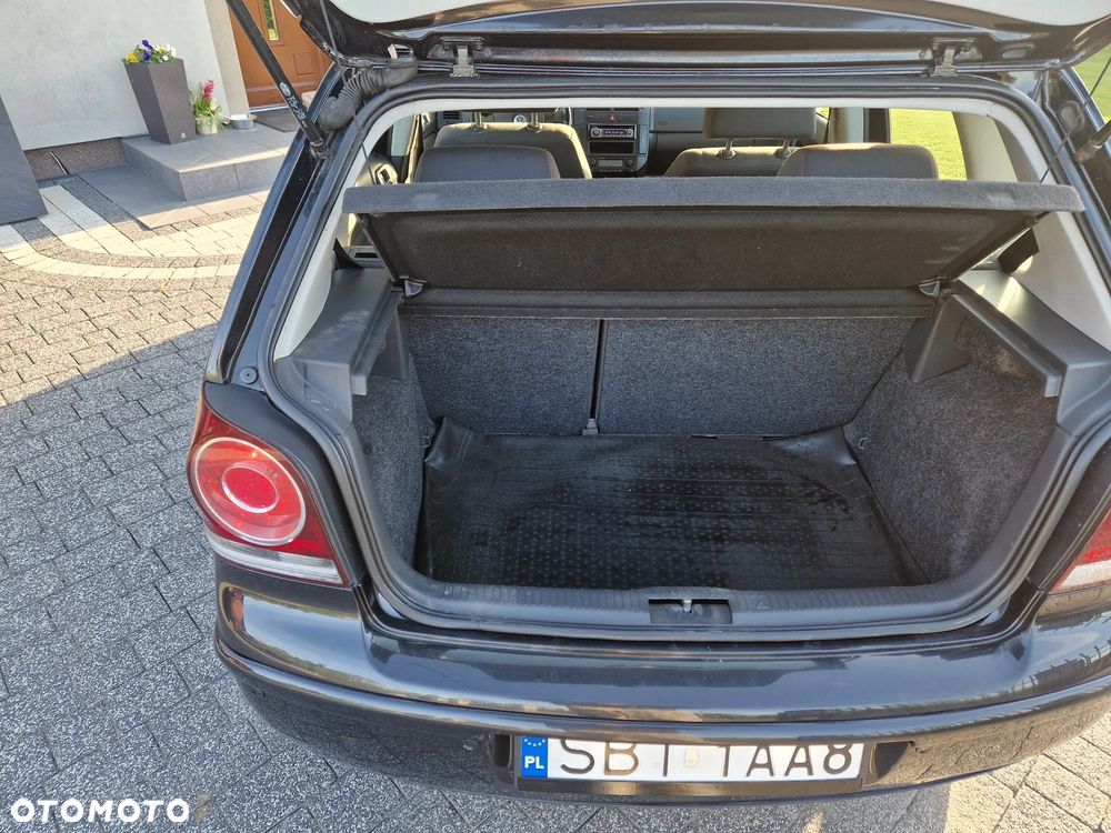 Volkswagen Polo 1.9 TDI Comfortline - 4