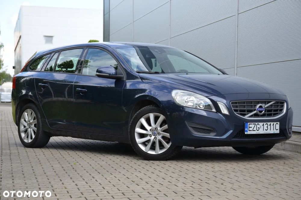 Volvo V60 D2 - 16