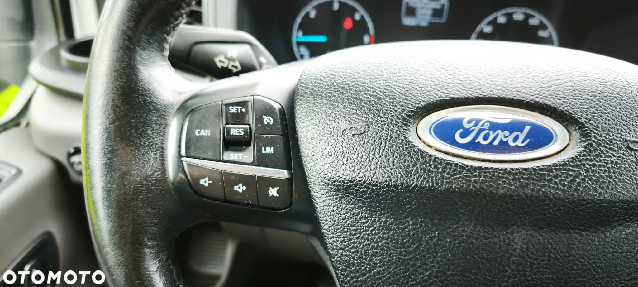 Ford Transit - 31