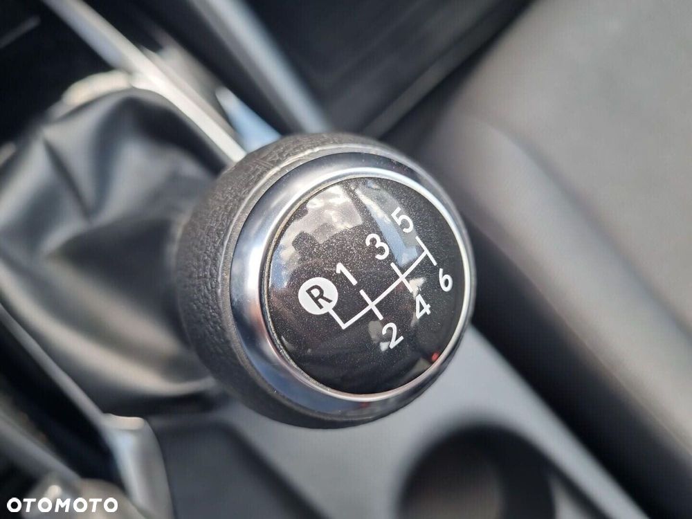 Toyota Corolla 1.5 Active - 19