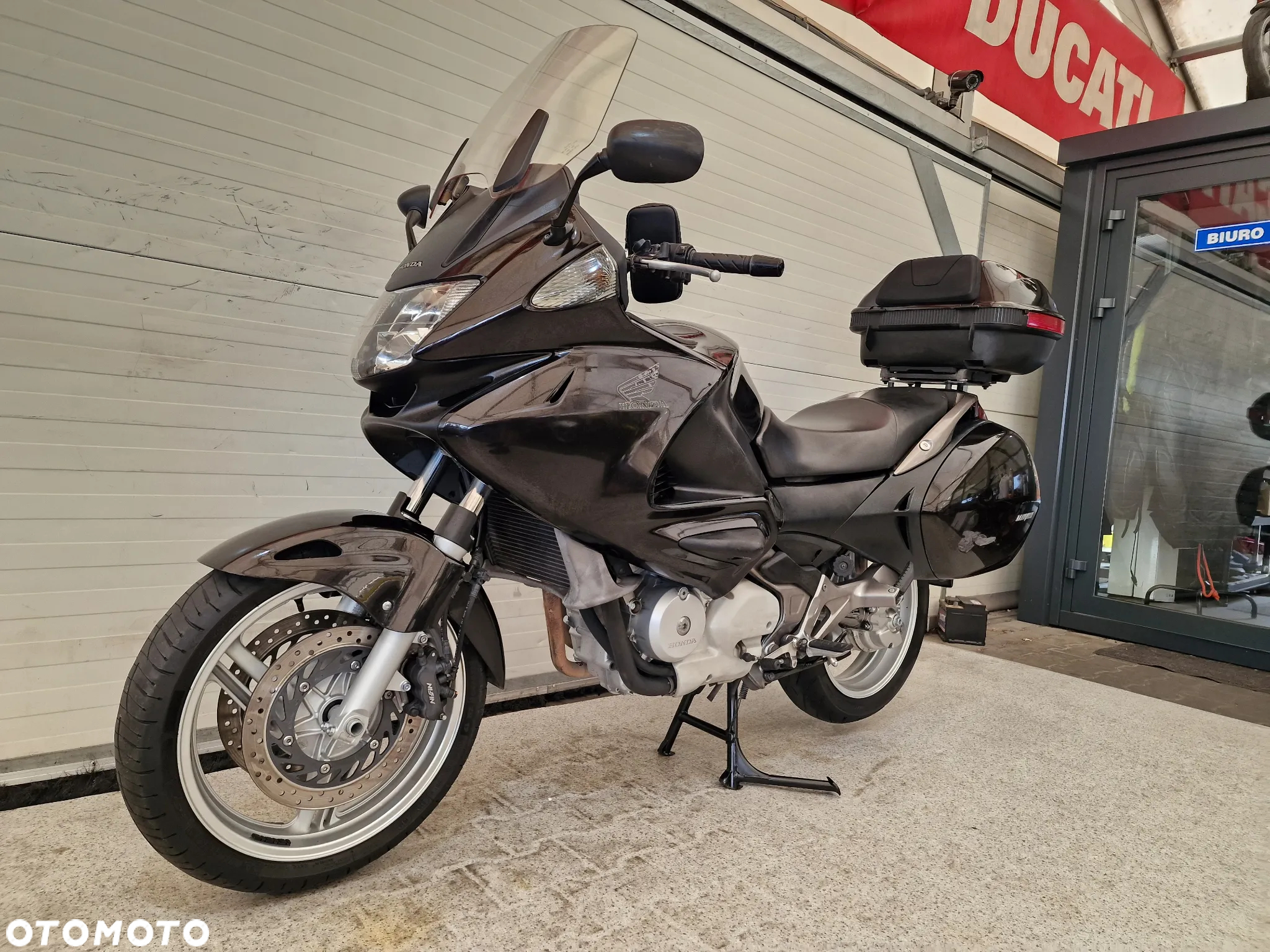 Honda NTV - 4